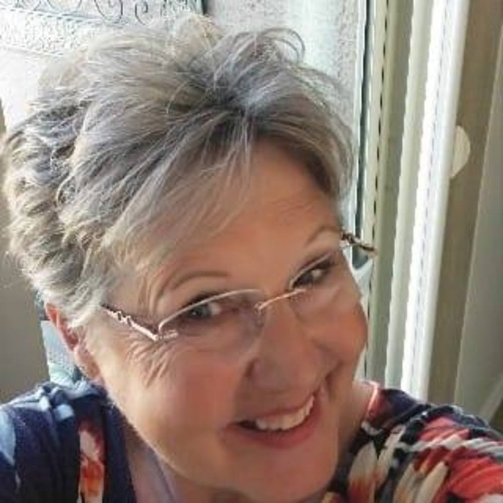 Meet your Posher, Serena